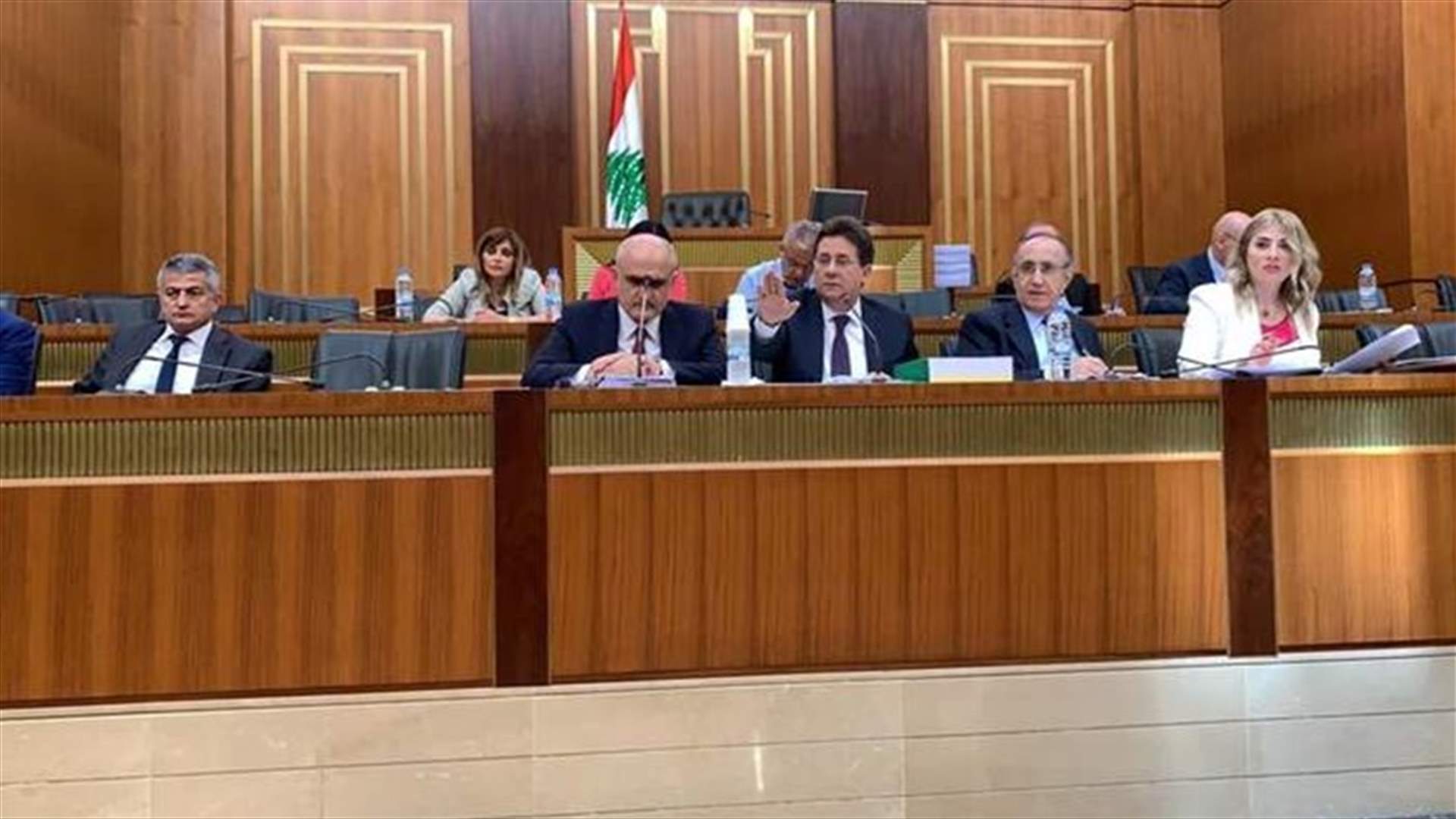 مصادر جلسة لجنة المال لـ"الأخبار": الأجواء كانت هادئة... خليل: أنا أمثل الحكومة