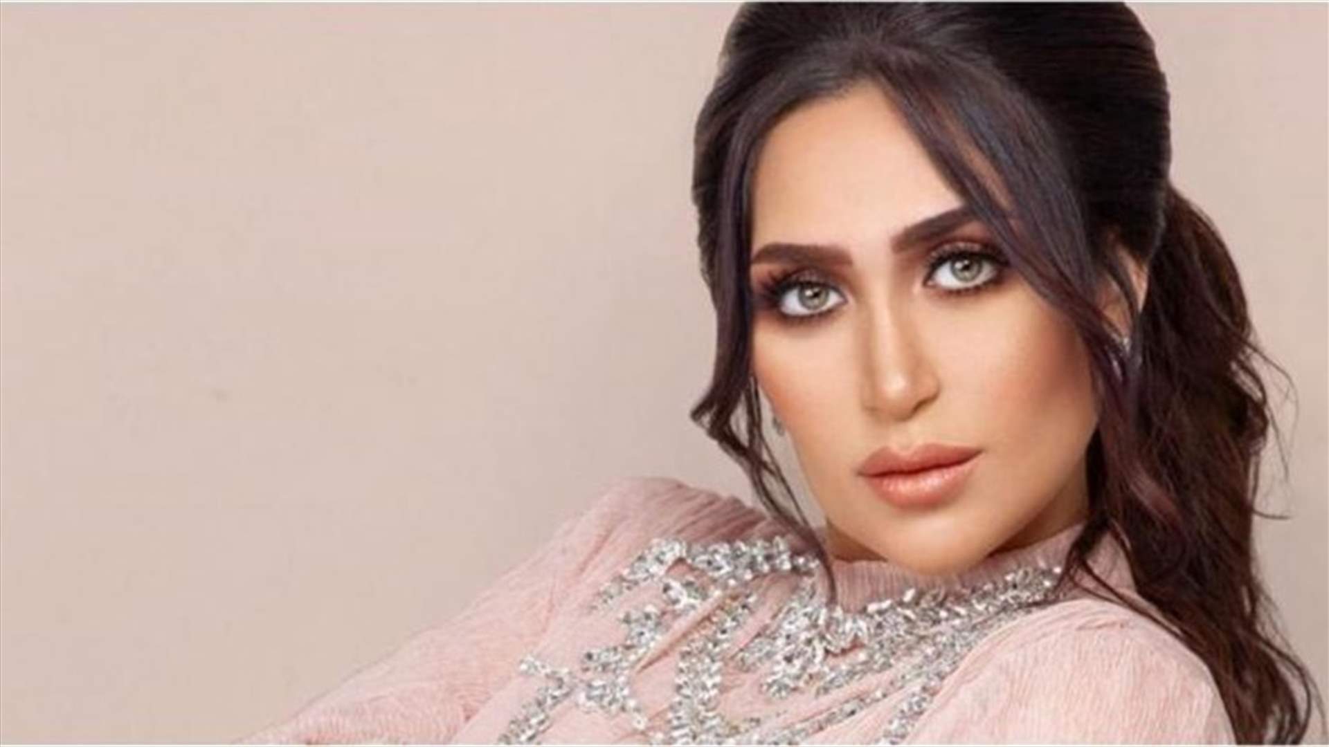 الدكتورة خلود تثير الجدل مجدداً.. هدية نادرة وباهظة الثمن (فيديو)
