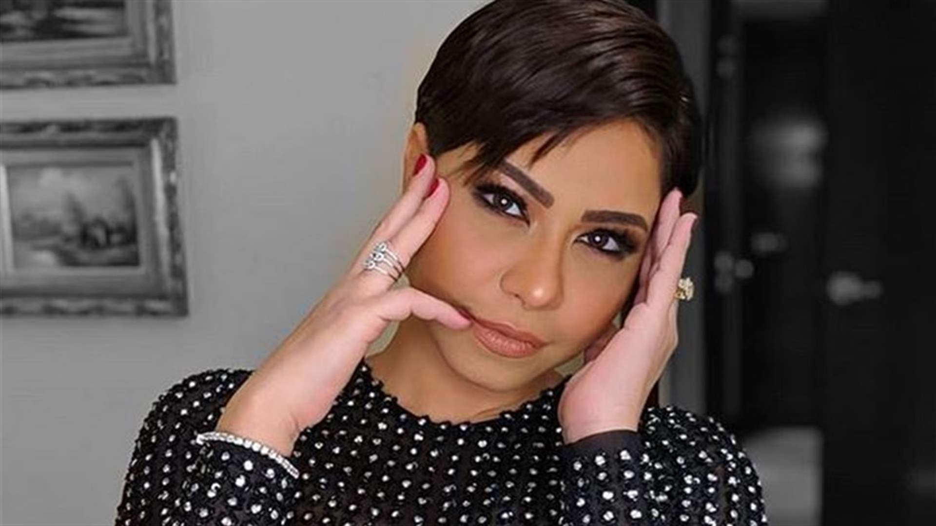 ابنة شيرين عبد الوهاب تستعرض مهاراتها بالرقص (فيديو)