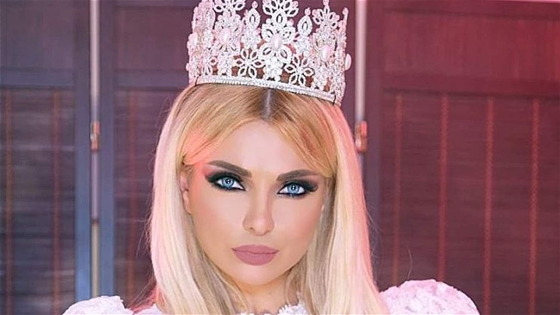 ميريام كلينك تتخلّى عن خصوصيّتها: أزلت حشوة السيليكون من صدري