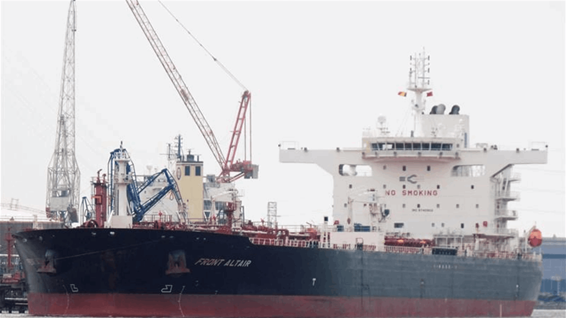 استهداف ناقلتي نفط في بحر عمان