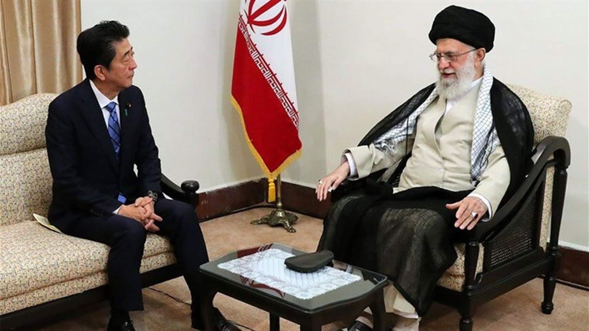 خامنئي لشينزو آبي: ترامب "لا يستحق" الرد عليه