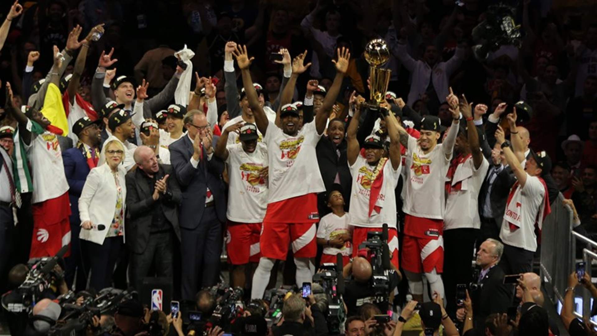 تورونتو رابتورز يفوز على وريورز ويحرز لقب الـNBA للمرة الأولى