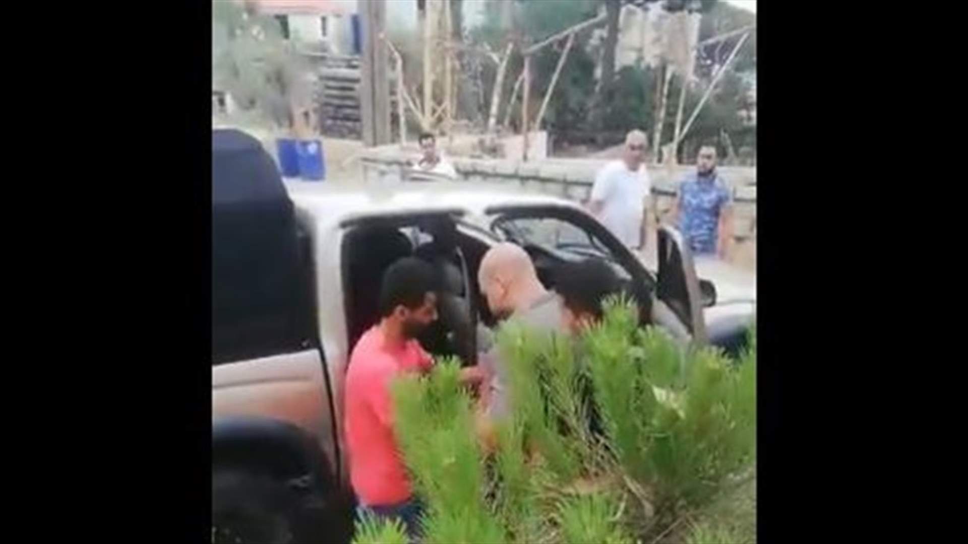 اشكال واطلاق نار في دميت... وتوقيف أحد مرافقي وهاب!