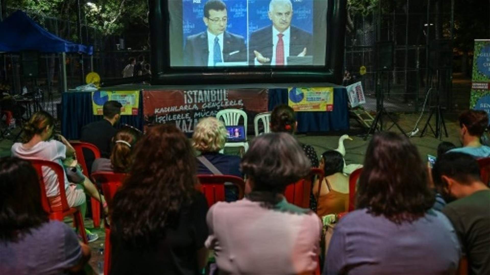 انتخابات بلدية اسطنبول تشهد أول مناظرة تلفزيونية بين المرشحين منذ عام 2002