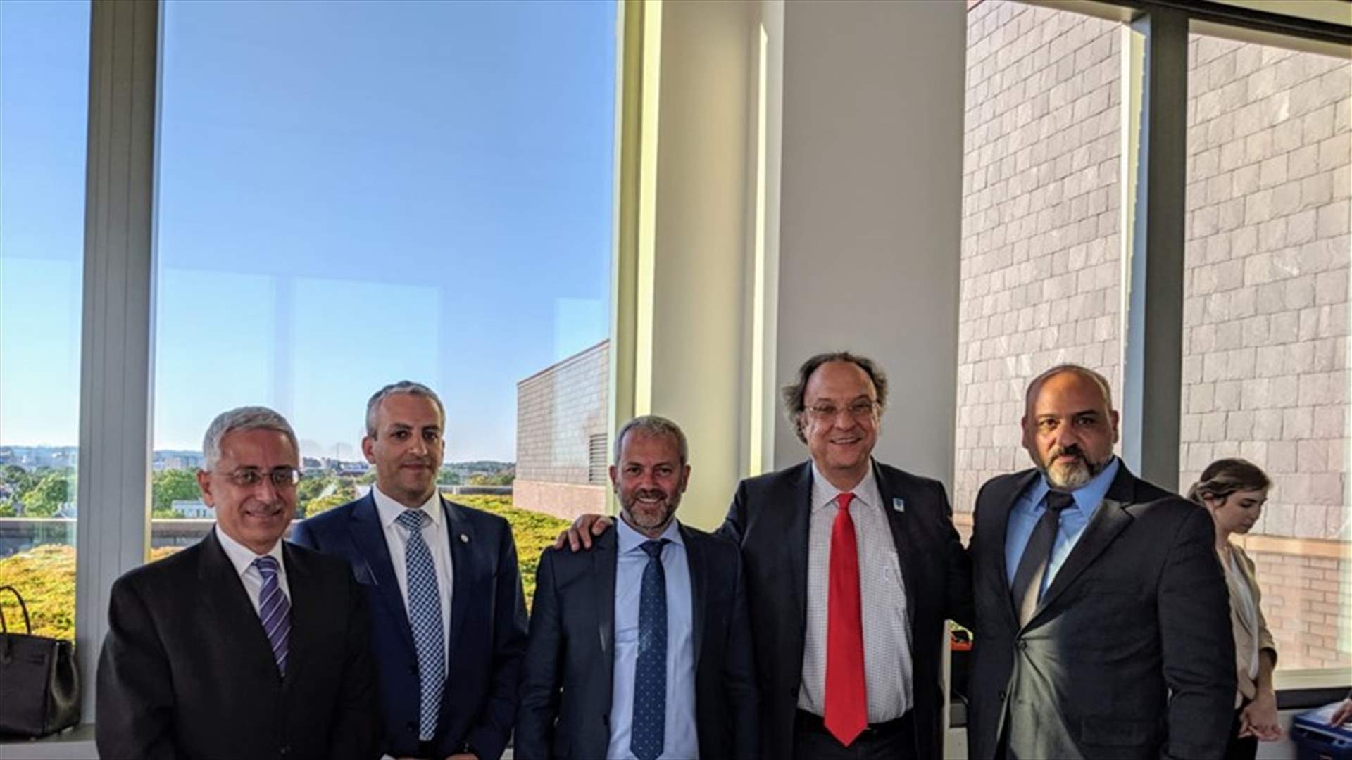 حبشي يستكمل لقاءاته في واشنطن...