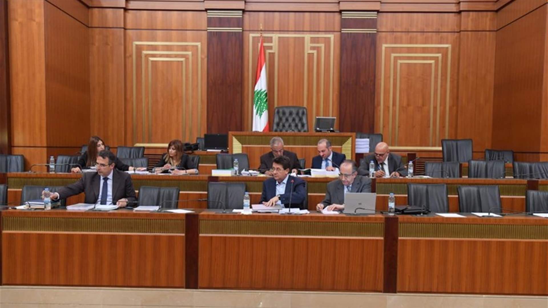 لجنة المال أقرت موزانة رئاسة الجمهورية
