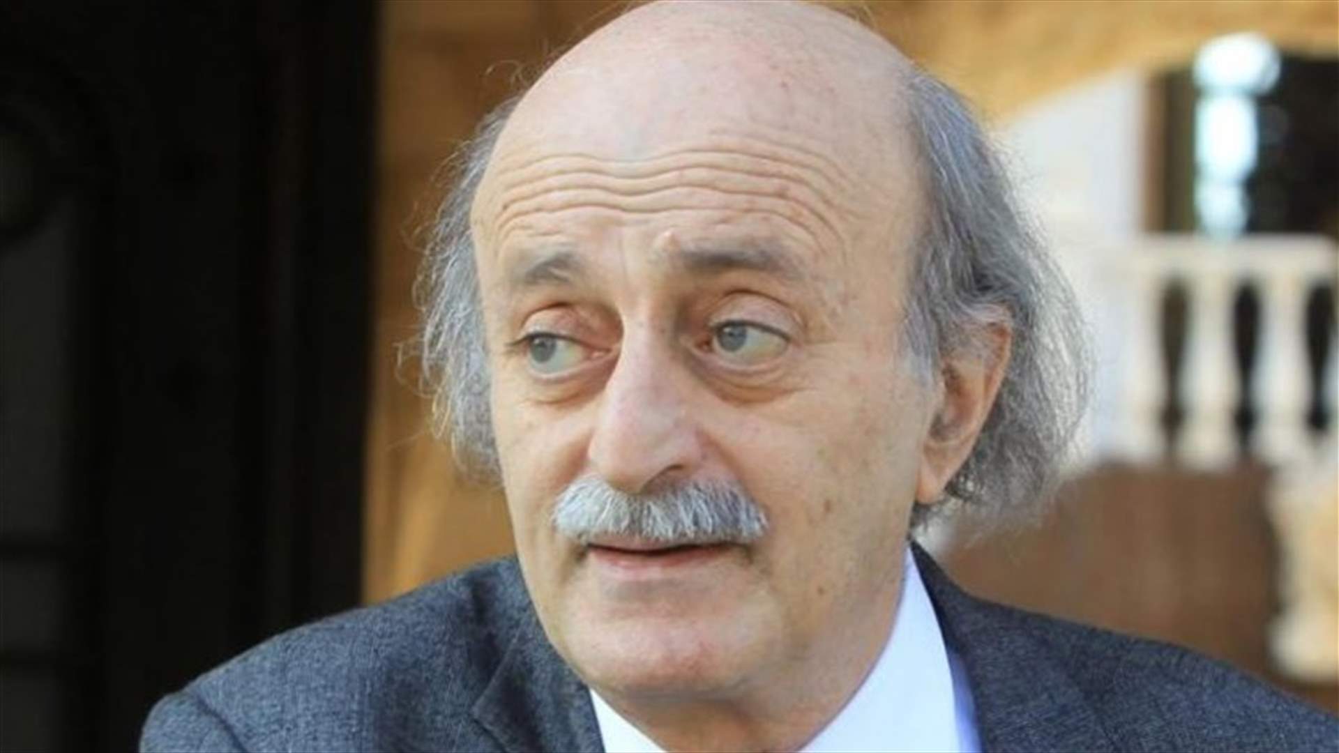 جنبلاط: نتيجة تحسن الأوضاع... وصلت بالامس سفينة سياح