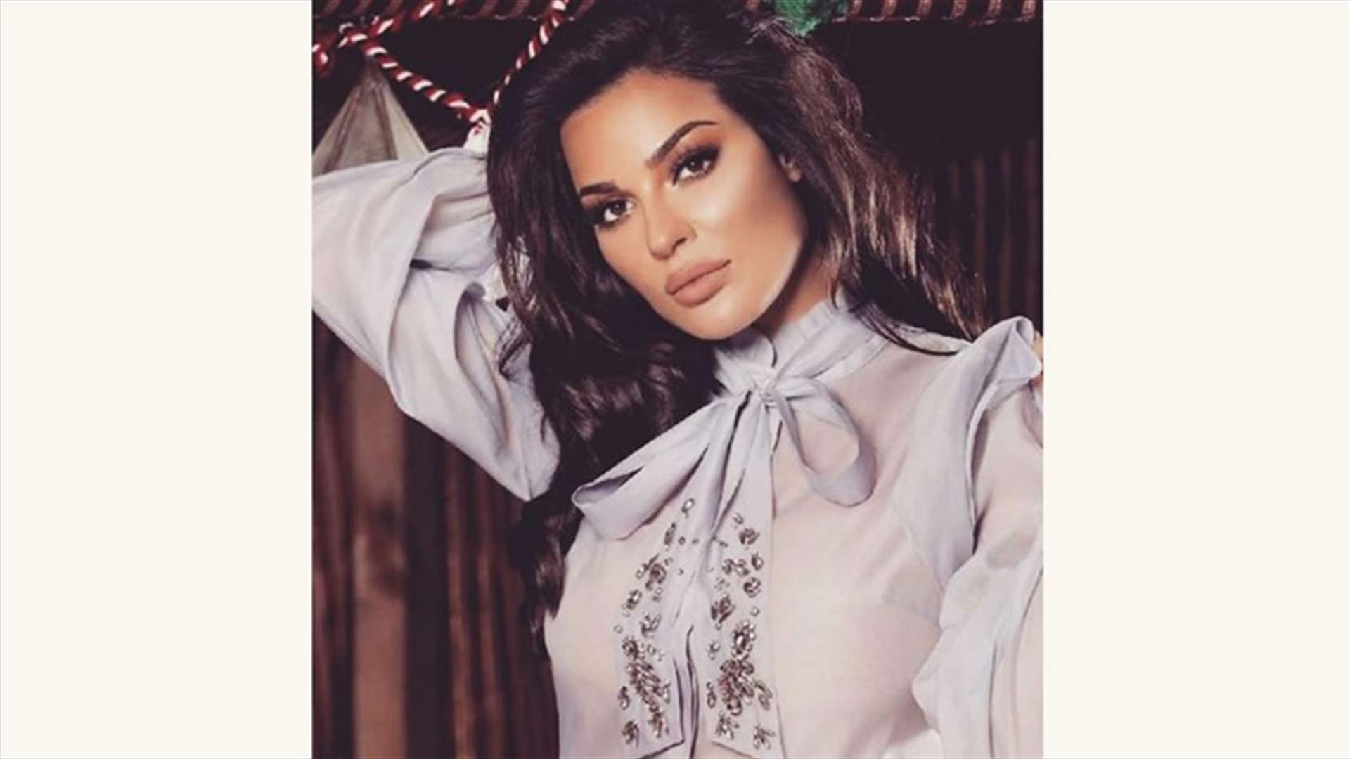 نادين نسيب نجيم تعزف على العود في أمسية طرب... ما القصة؟ (صورة)
