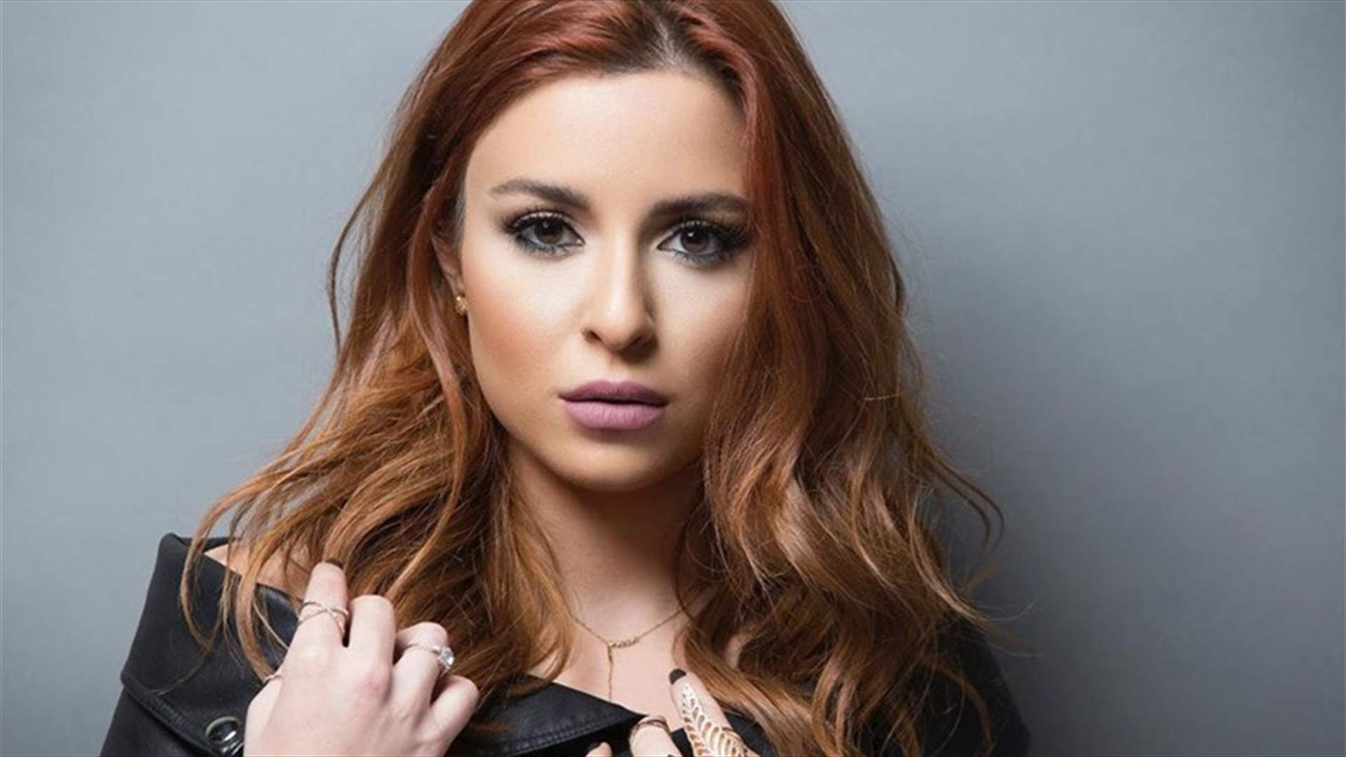 سارة أبي كنعان بلباس البحر في شرم الشيخ... تستمتع بأشعة الشمس (صورة)