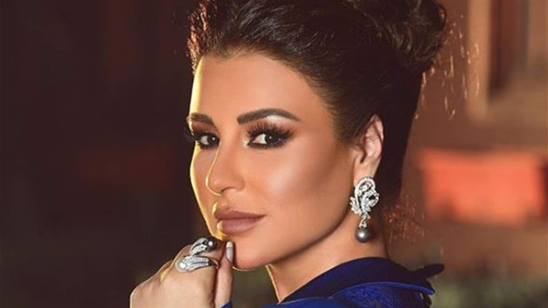 ماغي بو غصن استُقبلت بالبكاء في مطار تونس (صور)