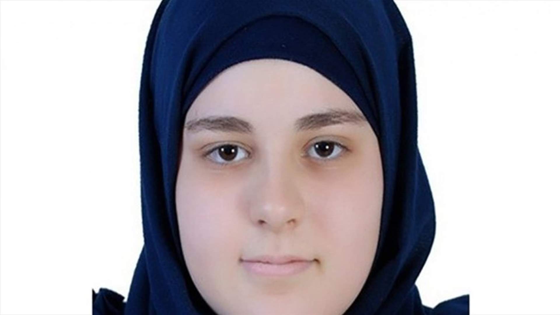 تعرفوا على الطالبة التي احتلت المرتبة الاولى في الشهادة المتوسطة الرسمية...