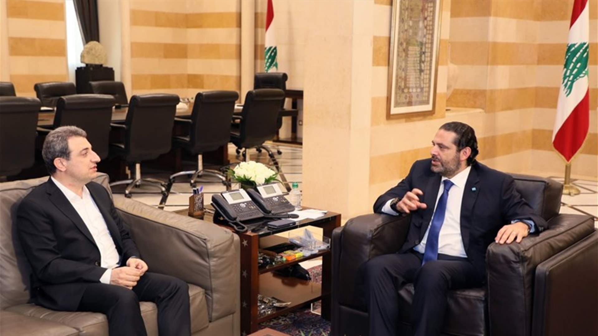 لقاء بين الحريري وابو فاعور في السراي