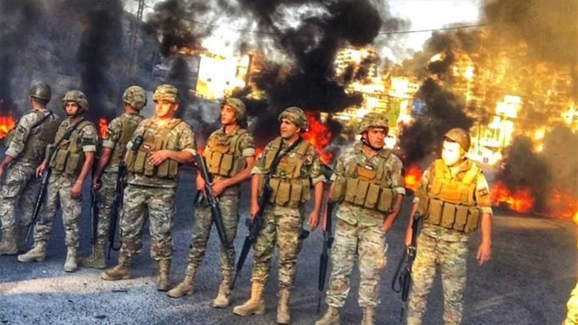 الجيش يعيد فتح الطريق في بعلشميه