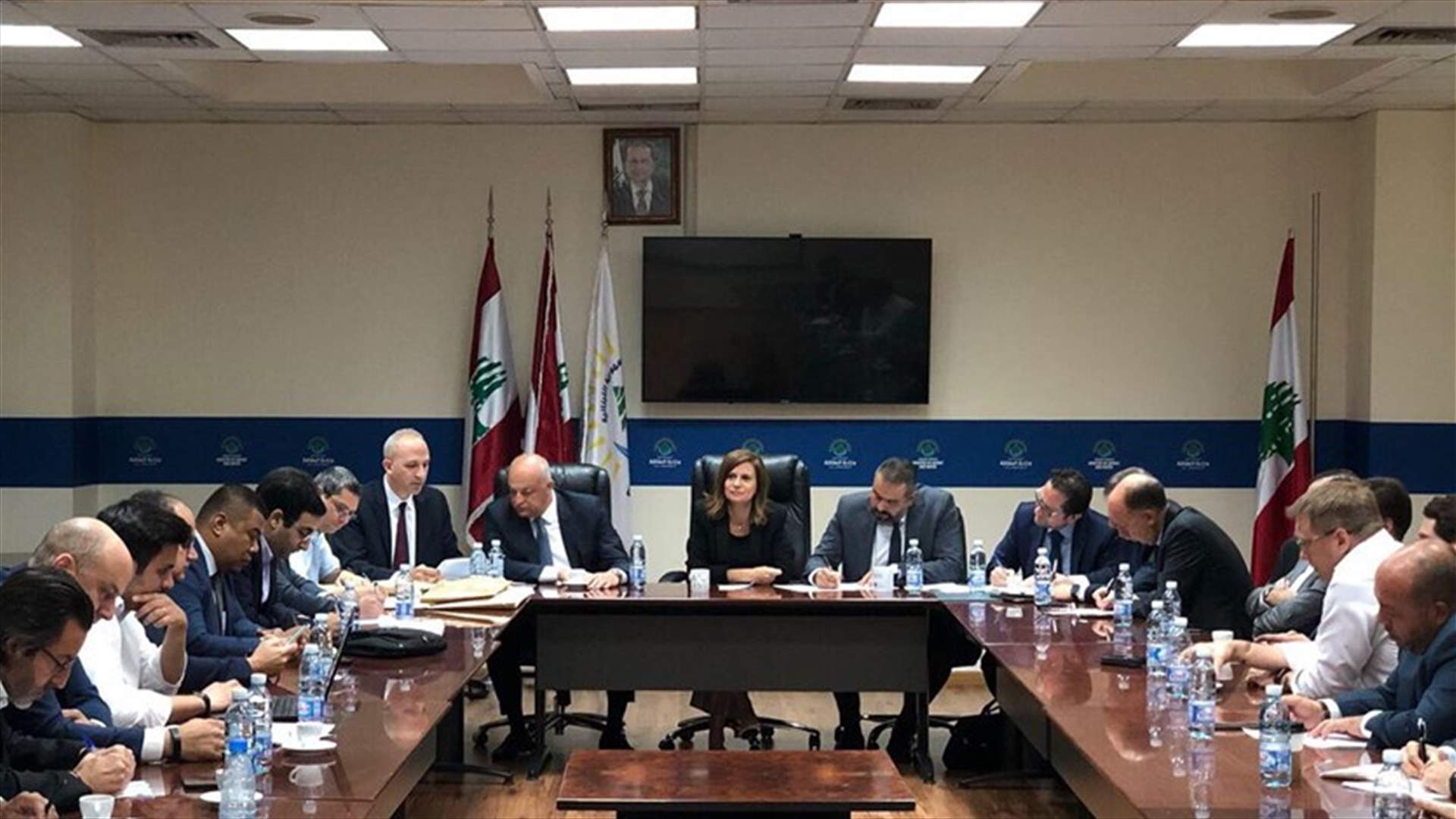 بستاني تعلن فض العروض المالية لمناقصة إنشاء محطات تغويز عائمة لإستيراد الغاز الطبيعي المسال FSRU