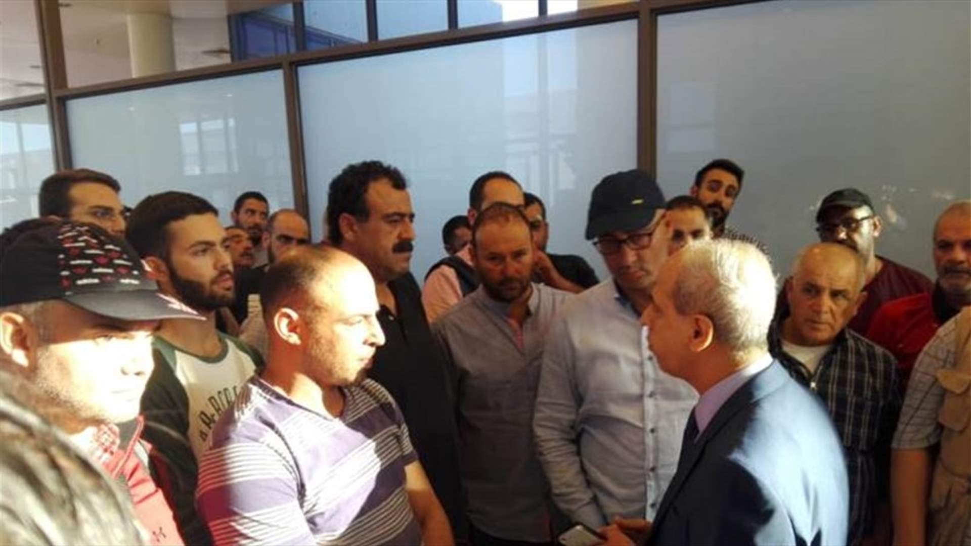 خير أشرف على عودة العمال بتكليف من الحريري: الإدارة في كازاخستان قدمت ضمانات لتأمين حماية أمنية