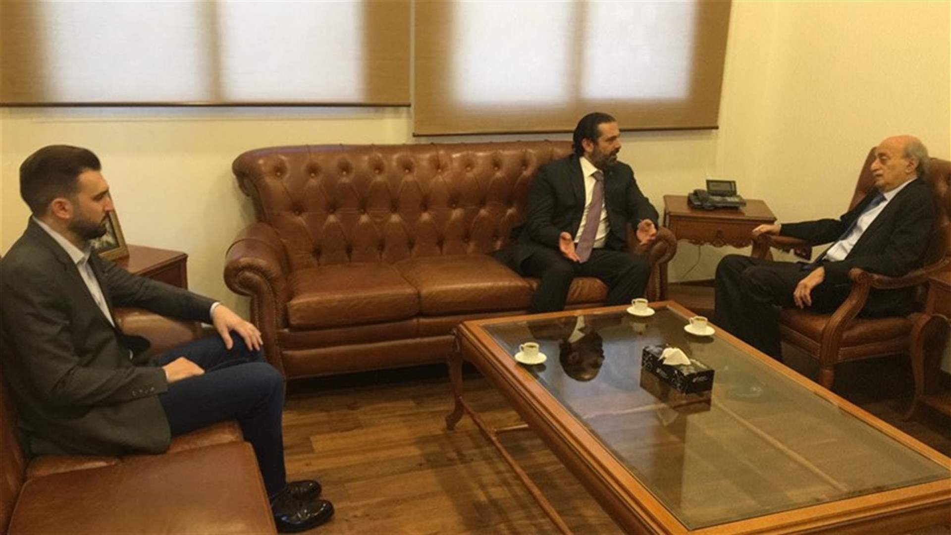 لقاء بين الحريري وجنبلاط في دار الطائفة الدرزية في فردان