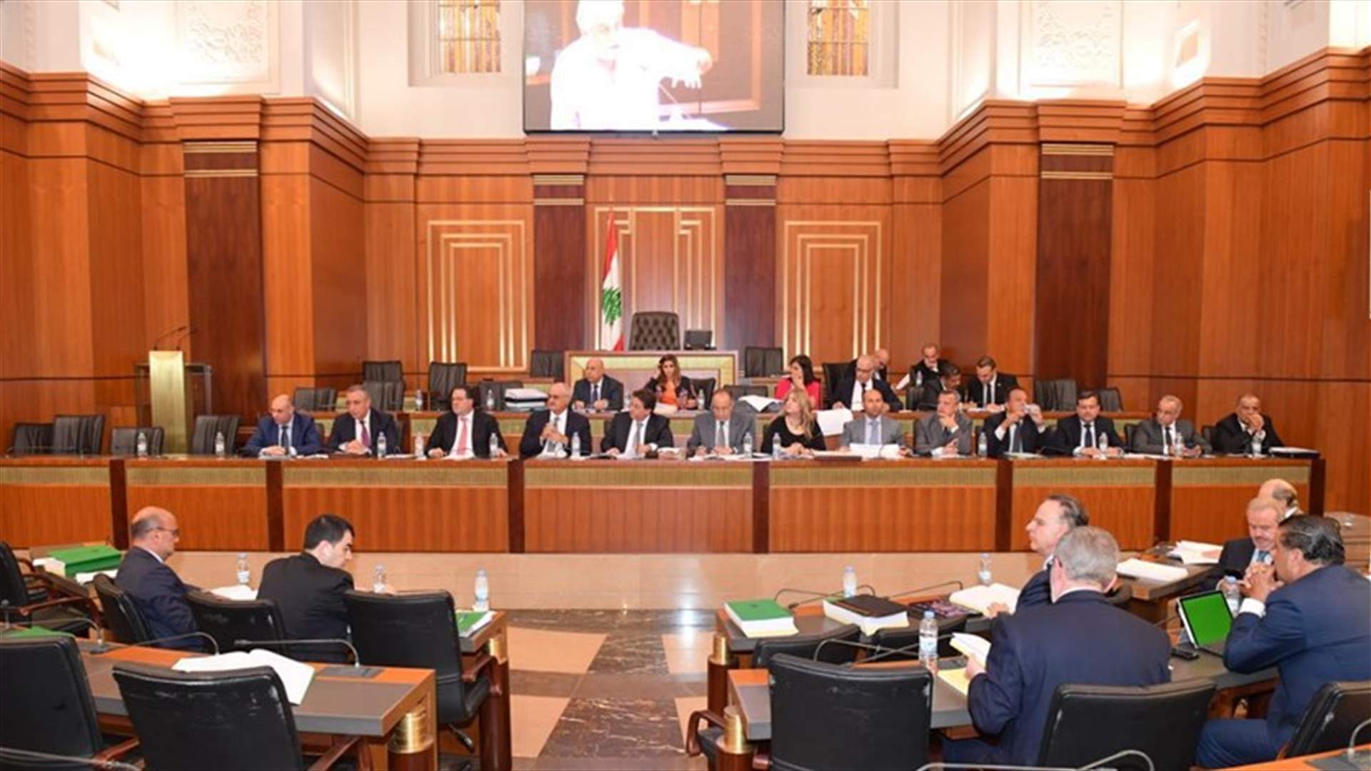 لجنة المال أقرت موازنة الاتصالات وأوجيرو باستثناء مساهمات الرواتب
