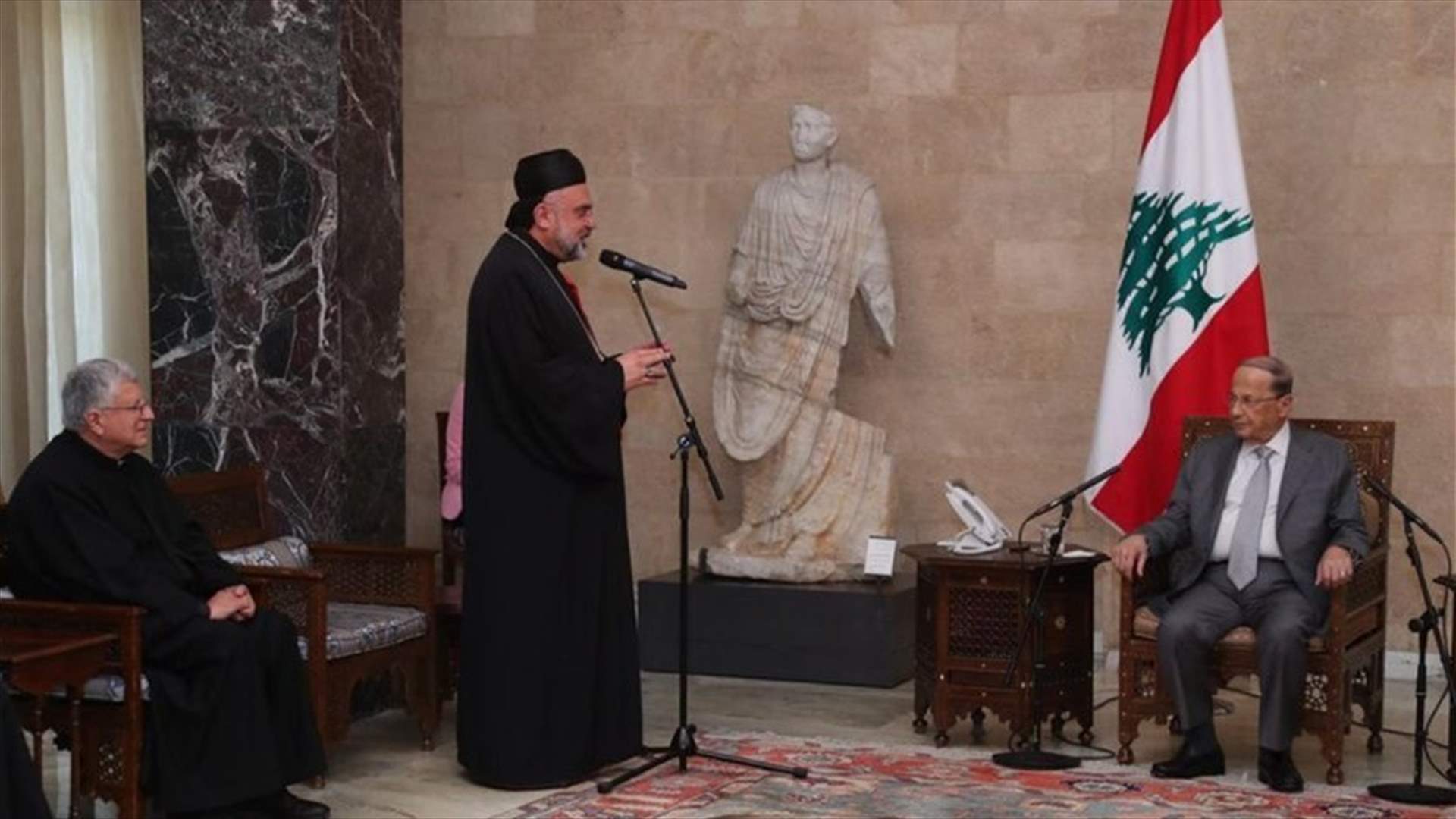 President Aoun meets with president of Maronite diocese in Cyprus
