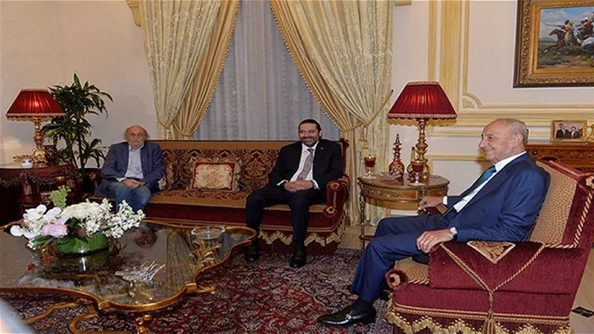 الاتصالات التي جرت في اليومين الماضيين سمحت بقطع شوط كبير في إزالة الخلافات بين "المستقبل" و"الاشتراكي" (الحياة)