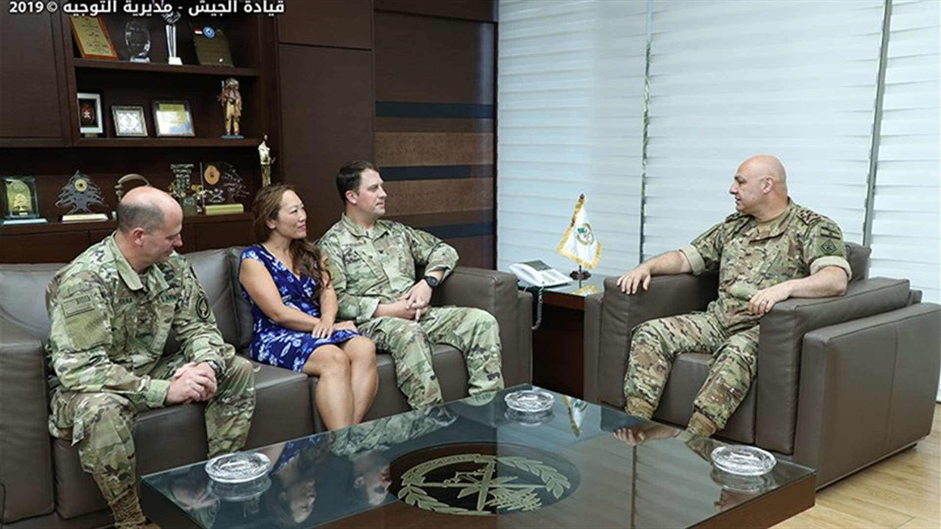 قائد الجيش يلتقي رئيس فرق تدريب القوات الخاصة بالجيش الأميركي... والتداول بسبل تعزيز التعاون بين الجيشين