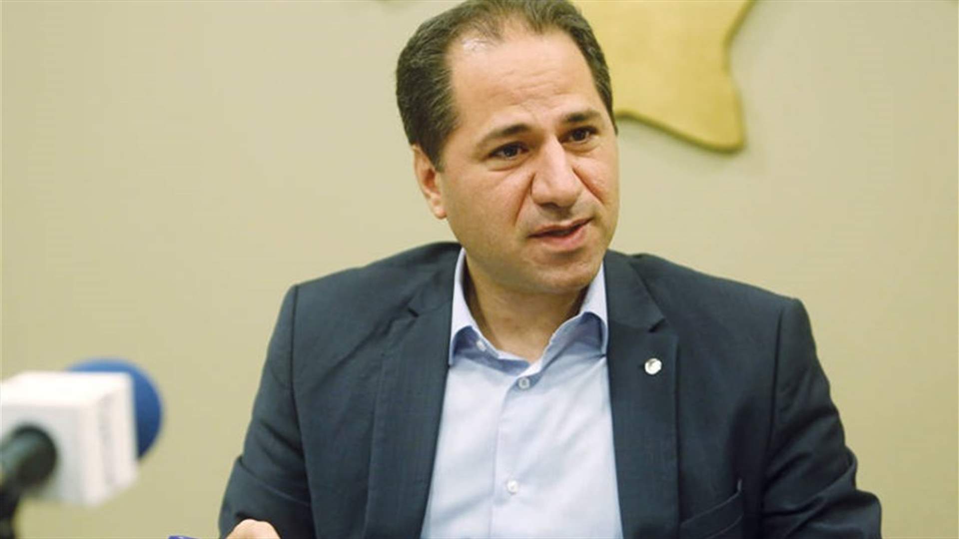 الجميل: الحريري وجعجع استسلما...وأدعو إلى انتخابات مبكرة