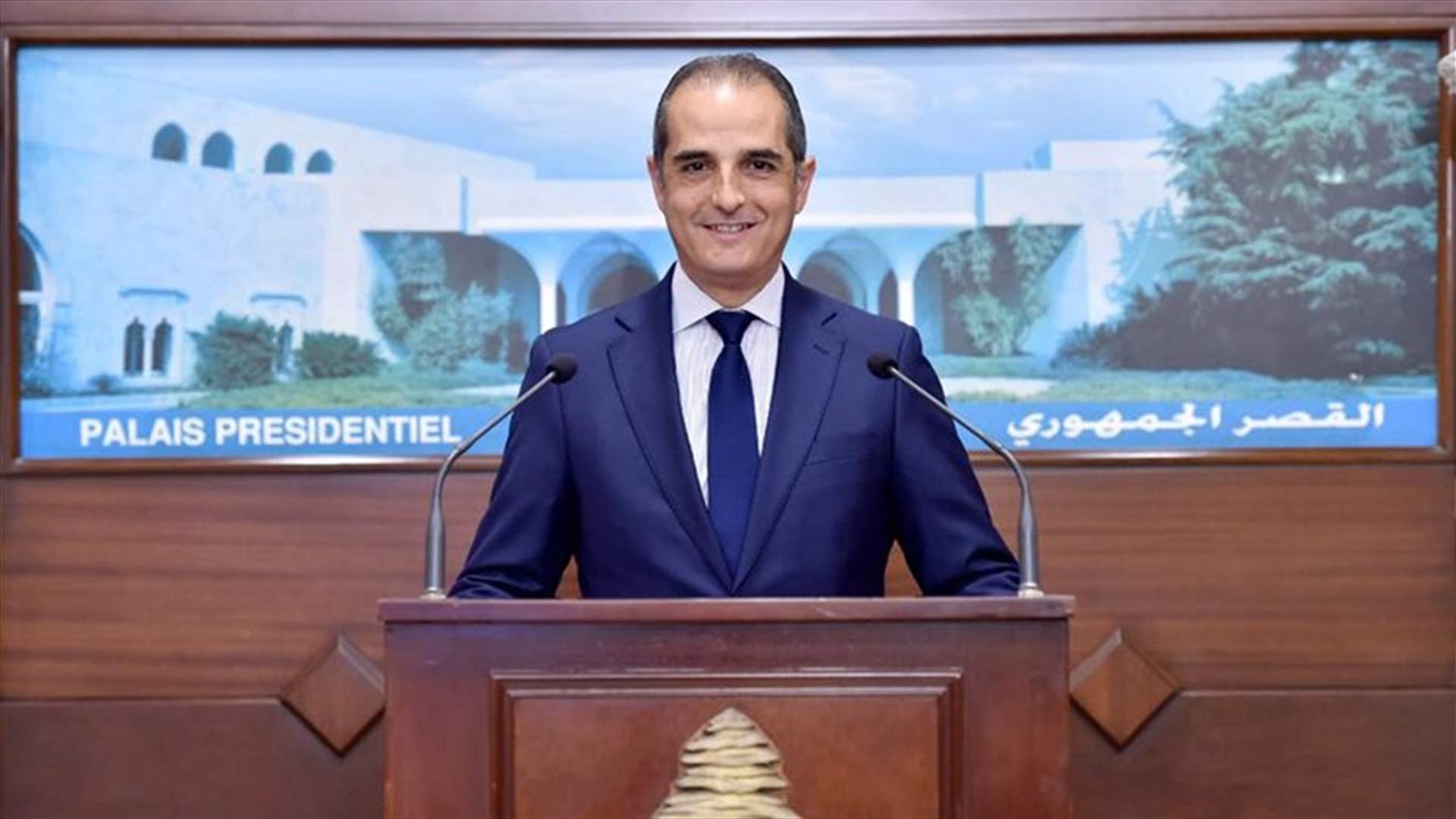 تغريدة للإعلامي يزبك وهبة تُشعل "تويتر"... اتهام بـ"العمالة" وتضامن إعلامي وفني معه