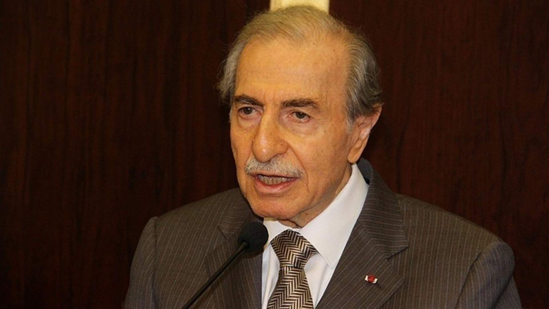 رسالة من أنور الخليل إلى باسيل...