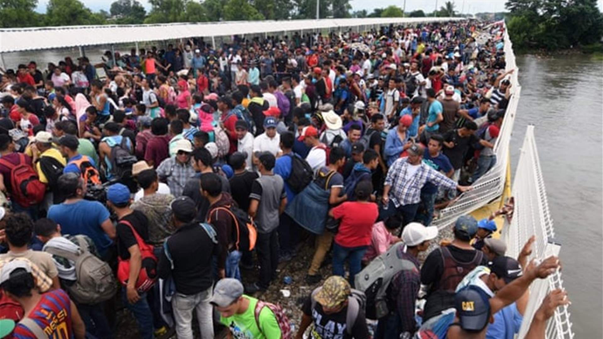البيت الأبيض يتحرك باتجاه رفض طلبات لجوء المهاجرين من المكسيك