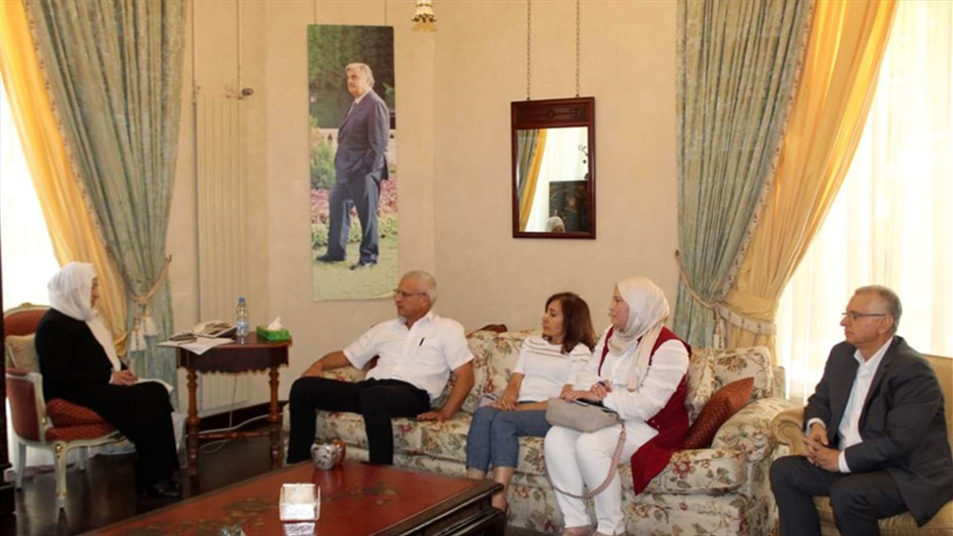 الحريري تابعت اوضاع مستشفى صيدا الحكومي: لصرف الرواتب المتأخرة للموظفين