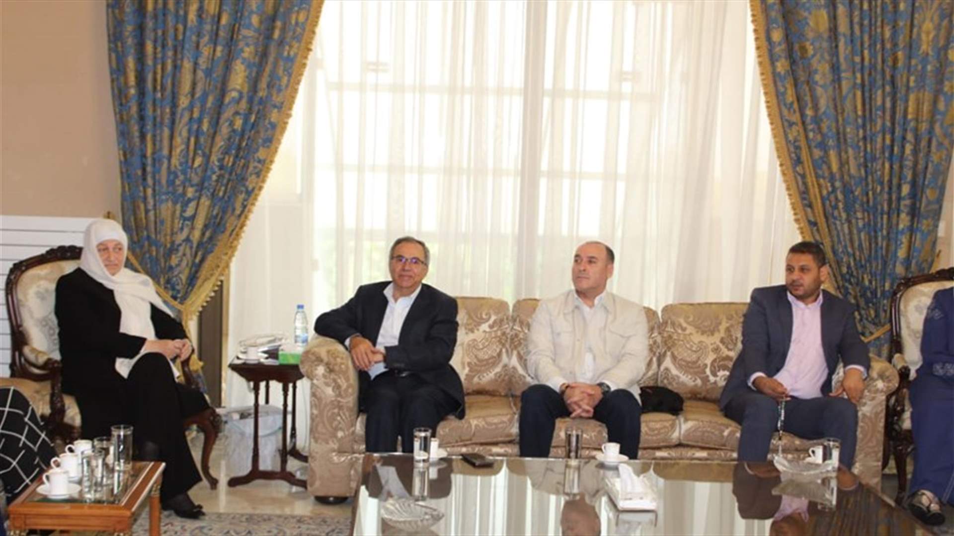 الحريري تابعت موضوع عمل الفلسطينيين: وزير العمل يبدي كل تعاون والأمور تتجه للمعالجة الإيجابية
