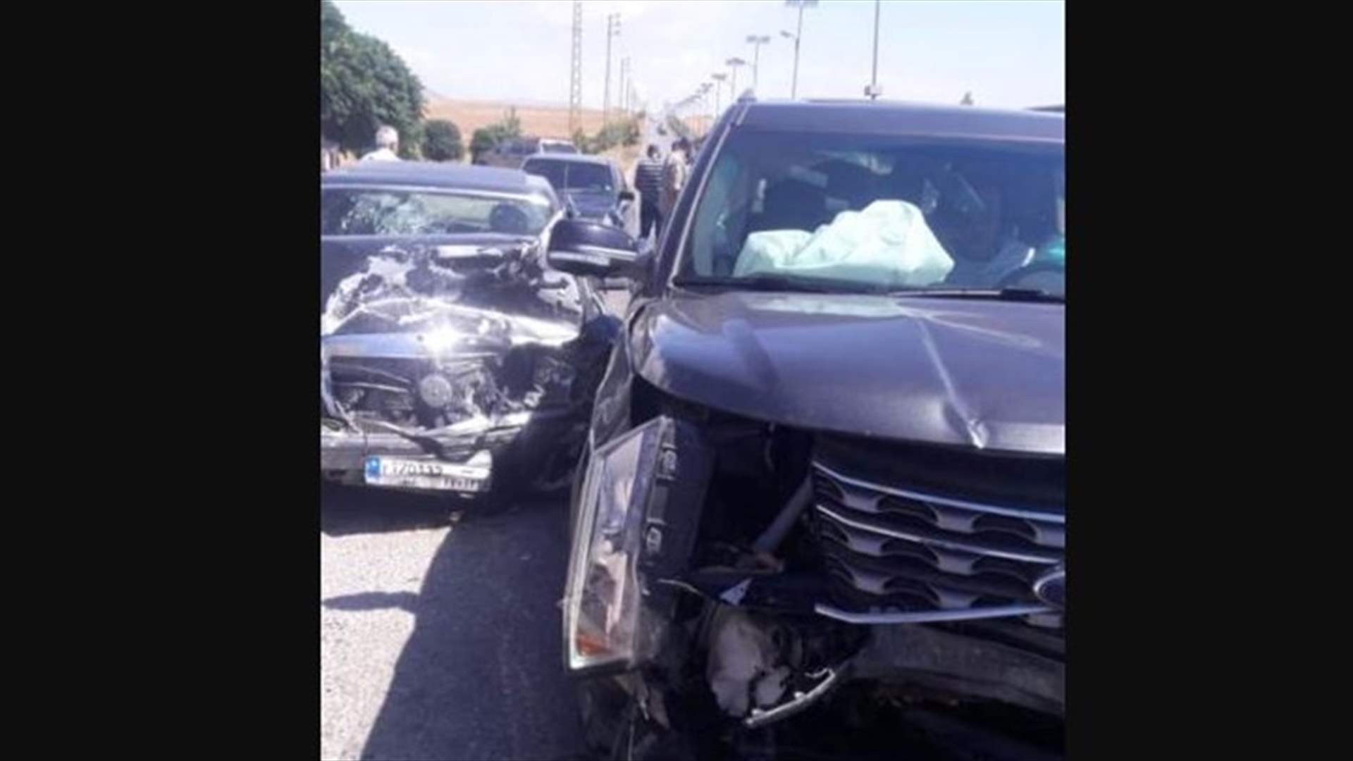 3 جرحى بحادث سير على طريق عام الهرمل (صورة)