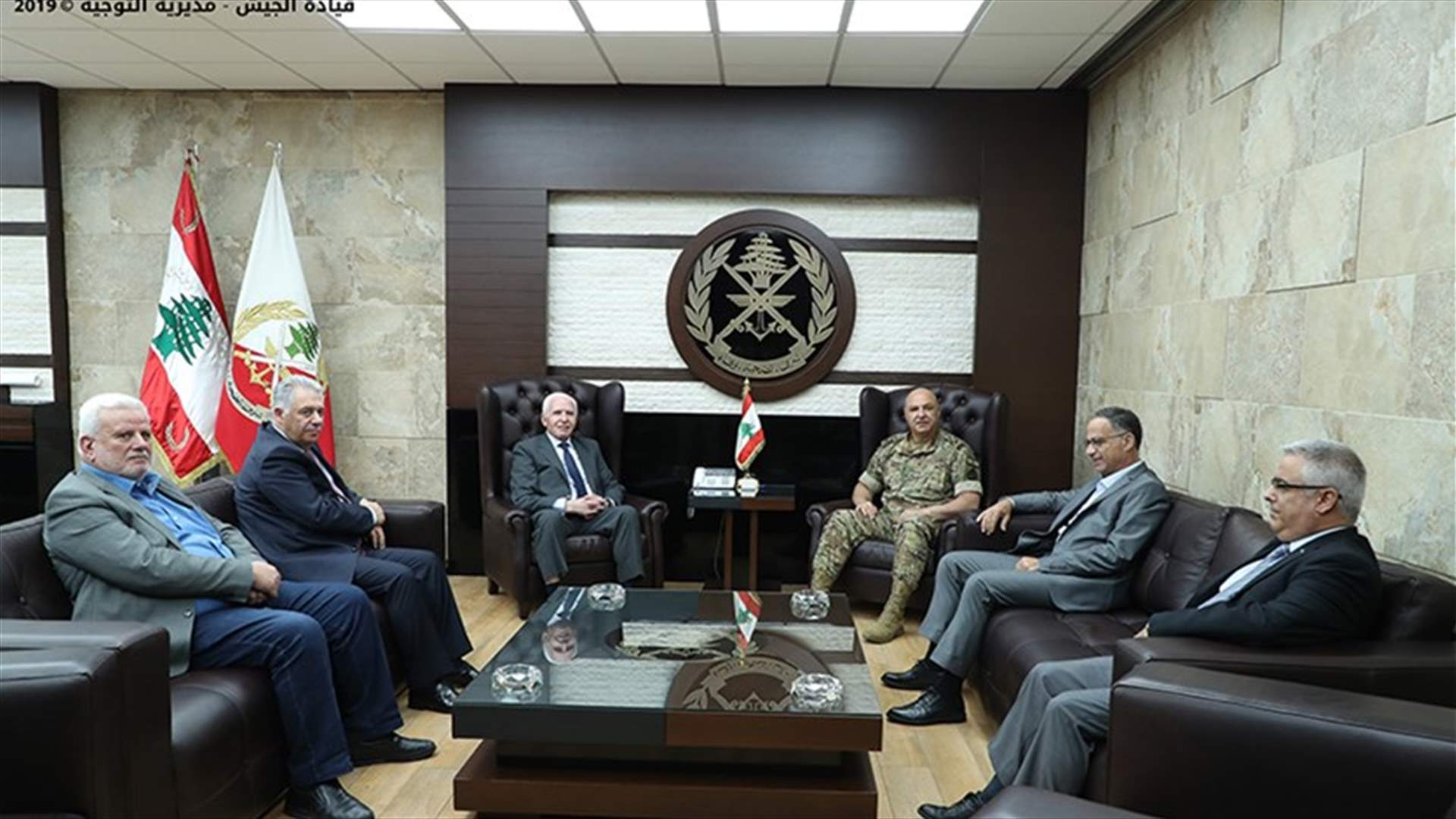 رسالة من محمود عباس الى قائد الجيش جوزاف عون...