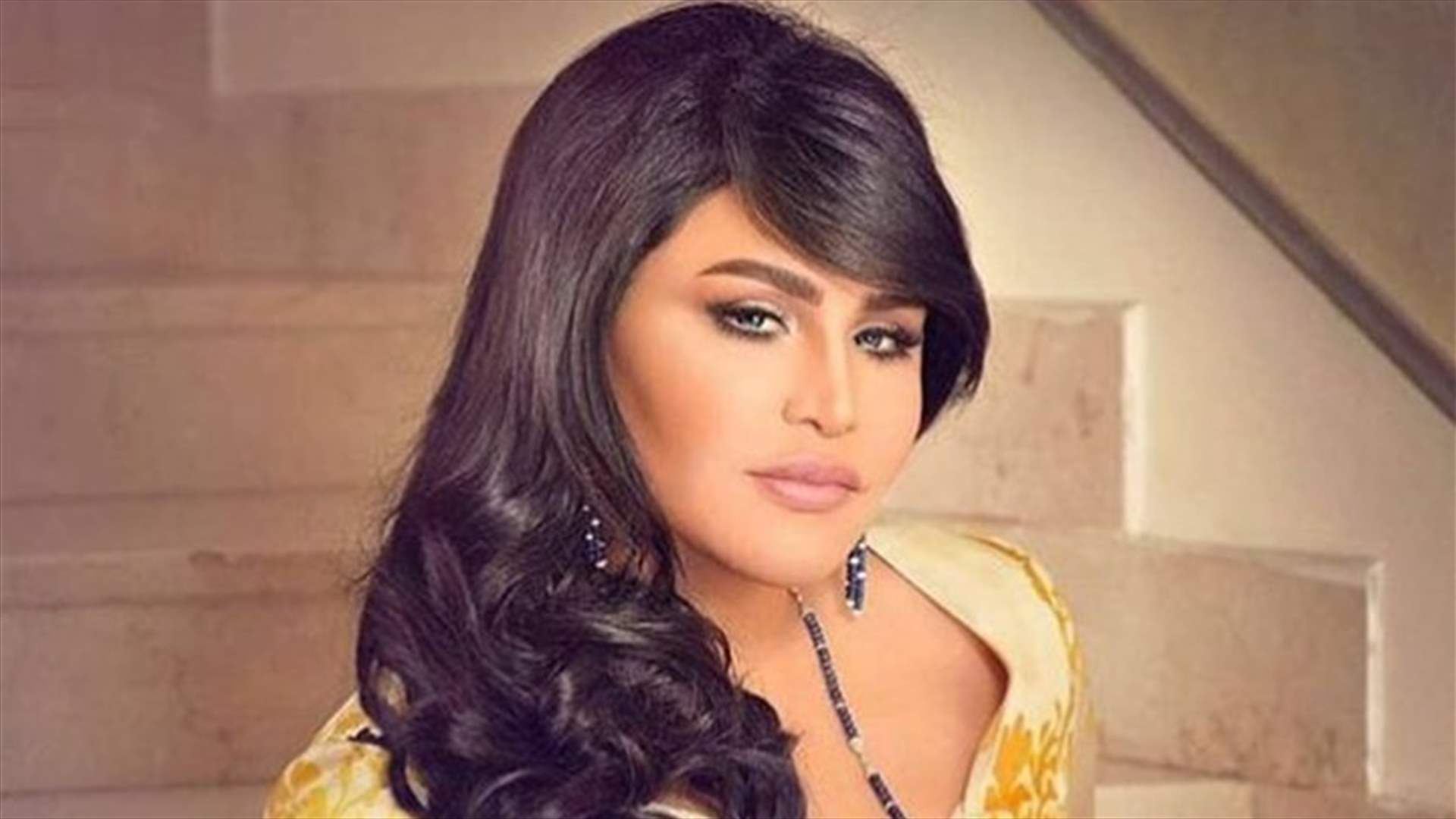 فاهد إبن أحلام يغنّي ببراعة.. فهل يستعد لإحتراف الغناء؟ (فيديو)