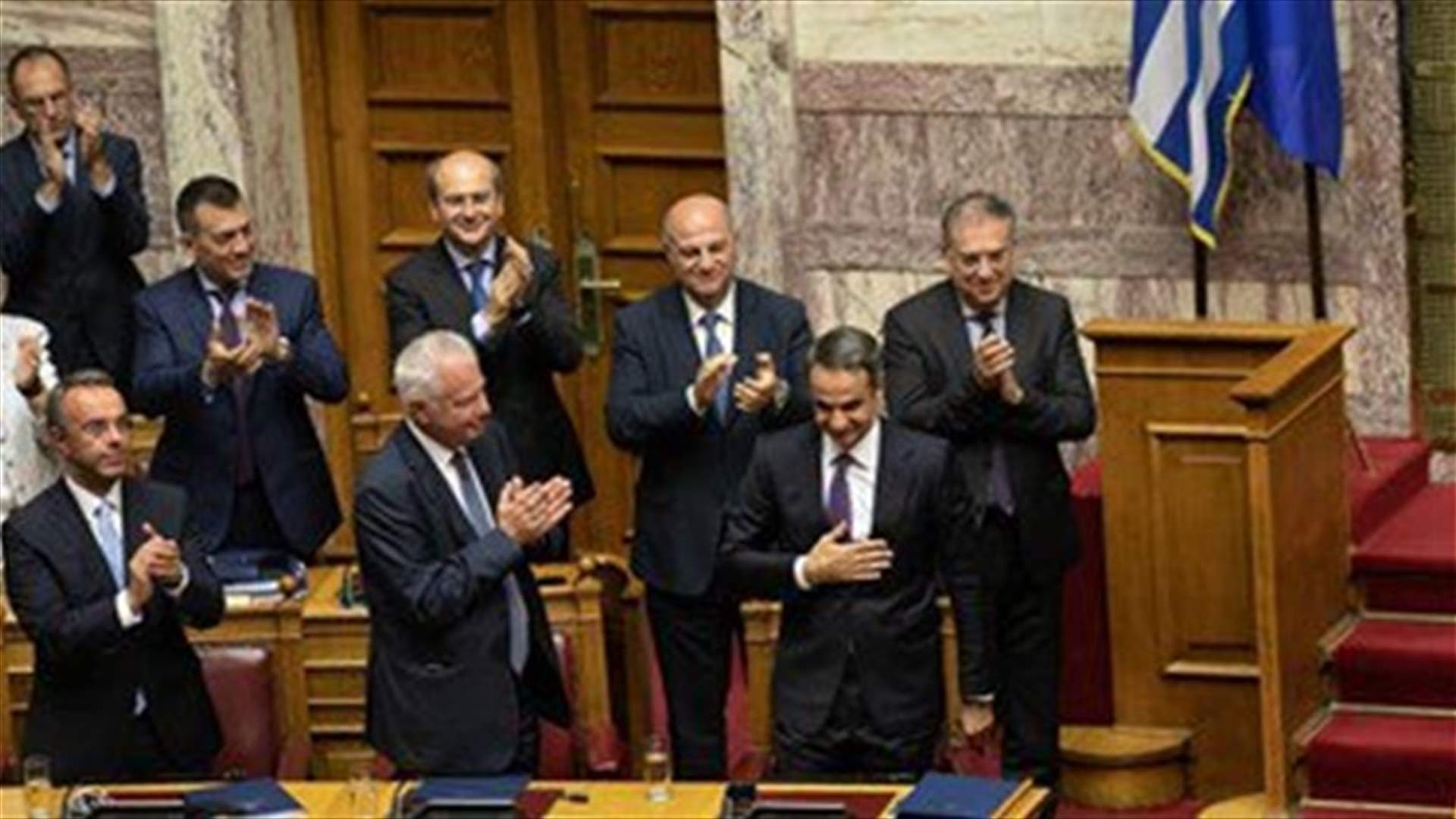 Greece's newly-elected govt wins confidence vote on economic policy