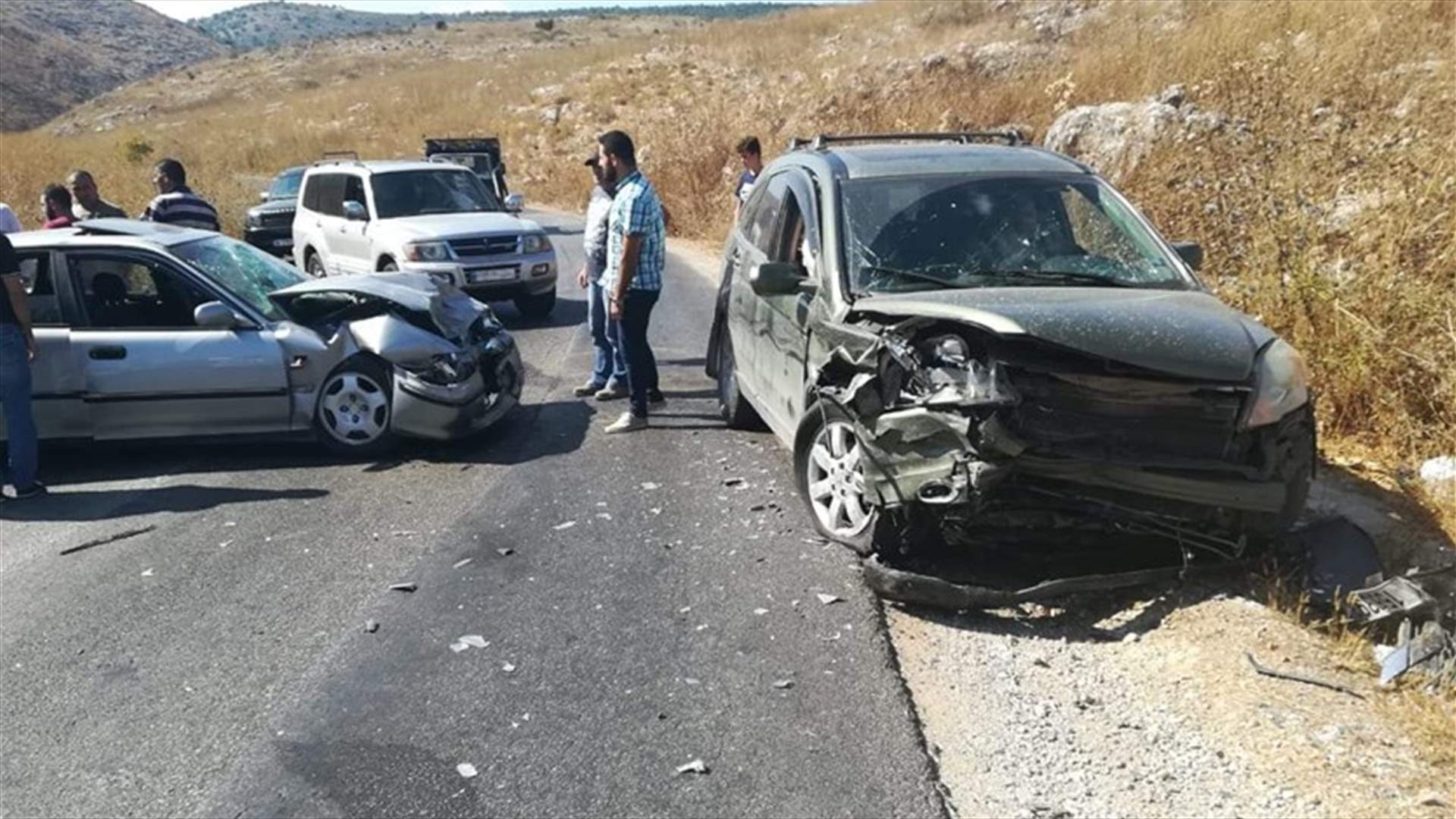 جرحى بحادث سير على طريق دير الزهراني حومين الفوقا