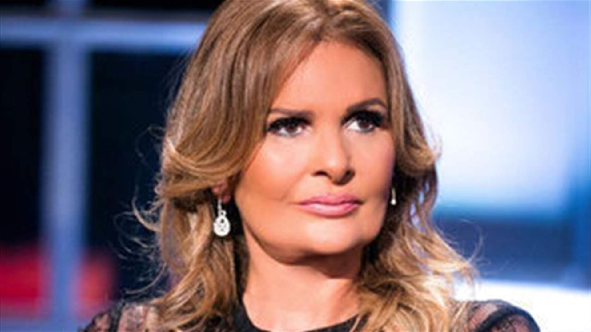يُسرا تُفجع بأقرب الناس