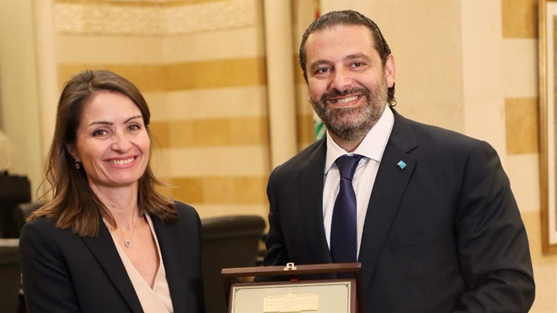 الحريري استقبل لاسن في زيارة وداعية...