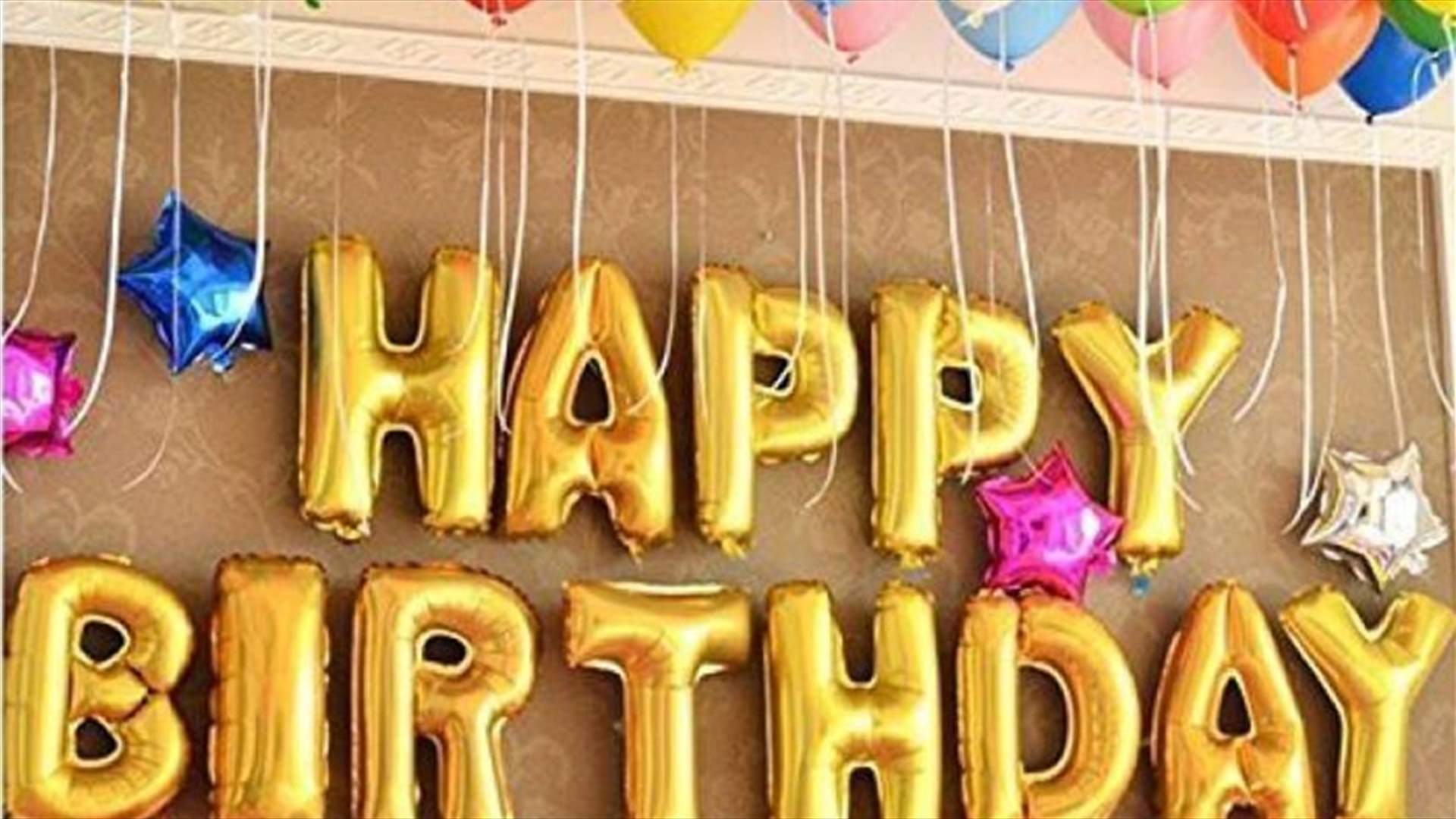 فاجأ زوجته في عيد ميلادها بقالب كيك فريد... لن تصدقوا شكله (صورة)