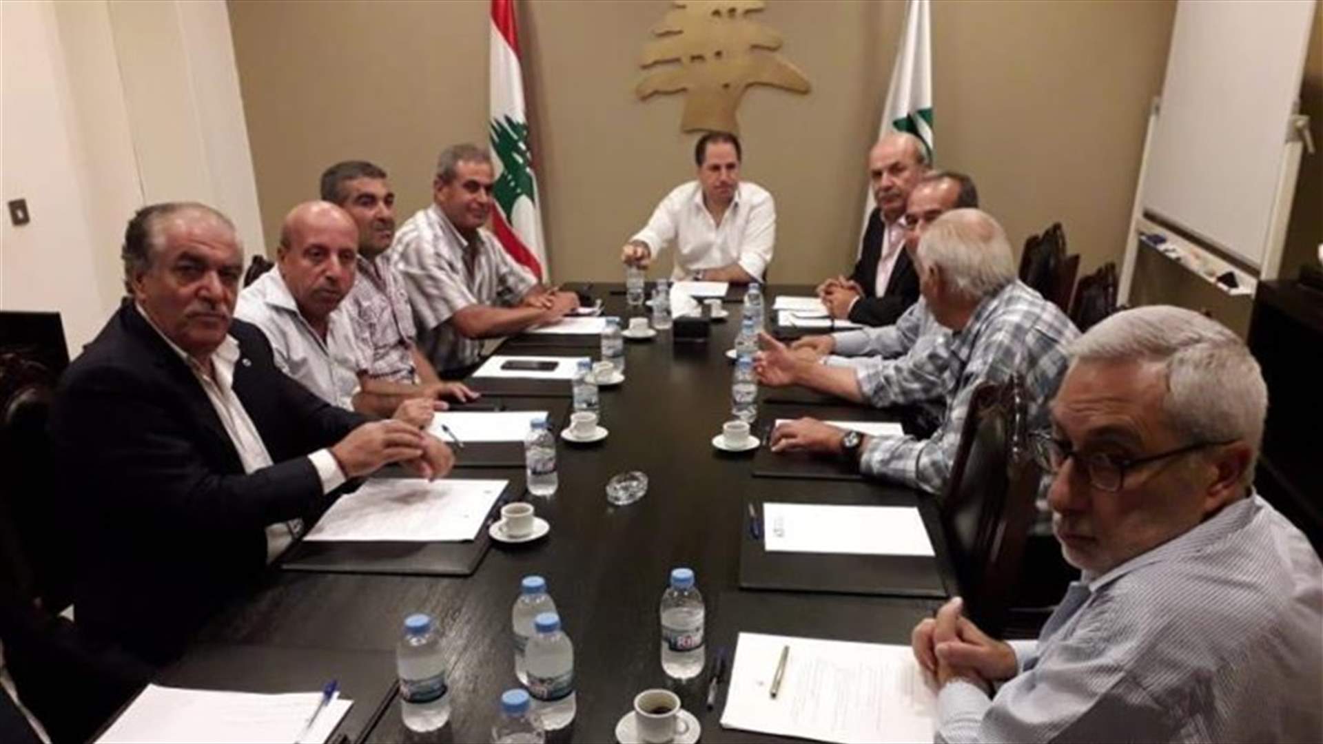 الهيئة الوطنية للمحاربين القدامى بحثت مع الجميل في تقديم الطعن بقانون الموازنة لدى المجلس الدستوري