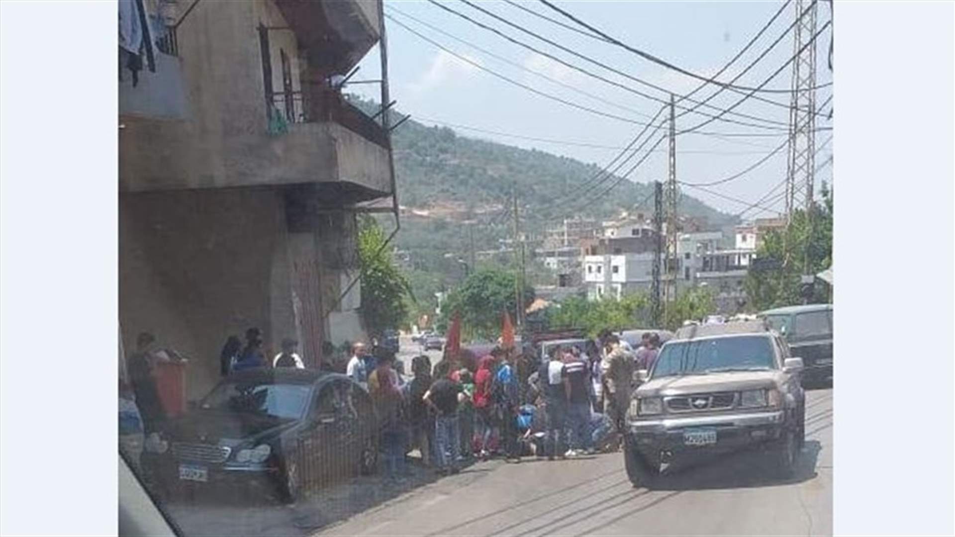 جريح صدما في الضنية (صورة)