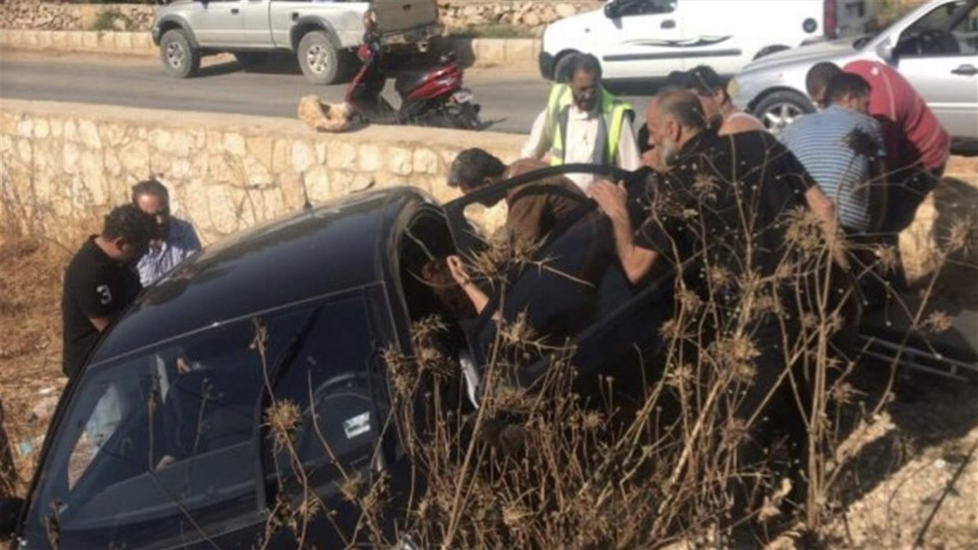 أربعة جرحى بحادث مروع على طريق العديسة - رب ثلاثين