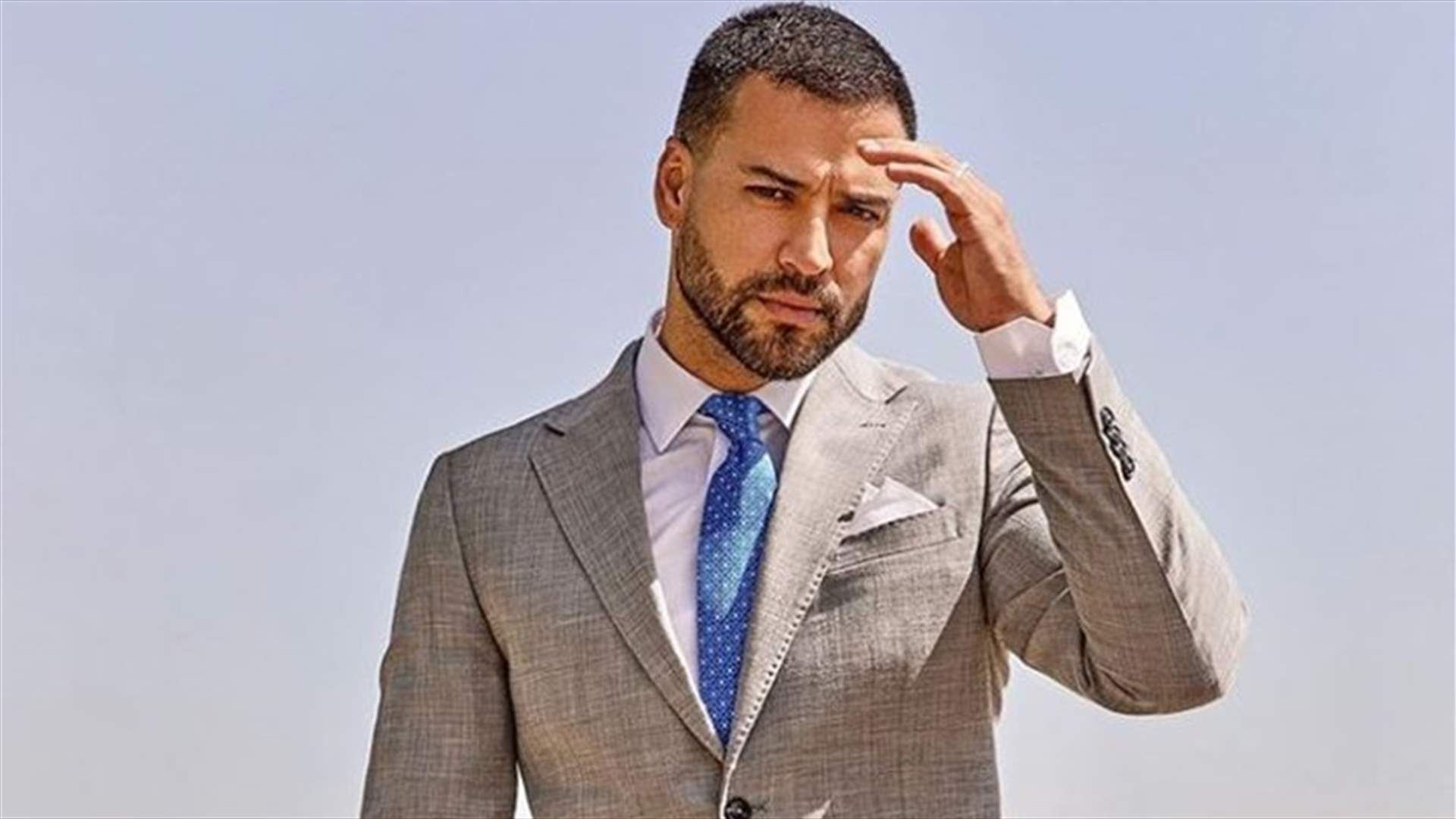 وسام حنا يُشعل حماس الجمهور في رقصة مميّزة مع شابة (فيديو)