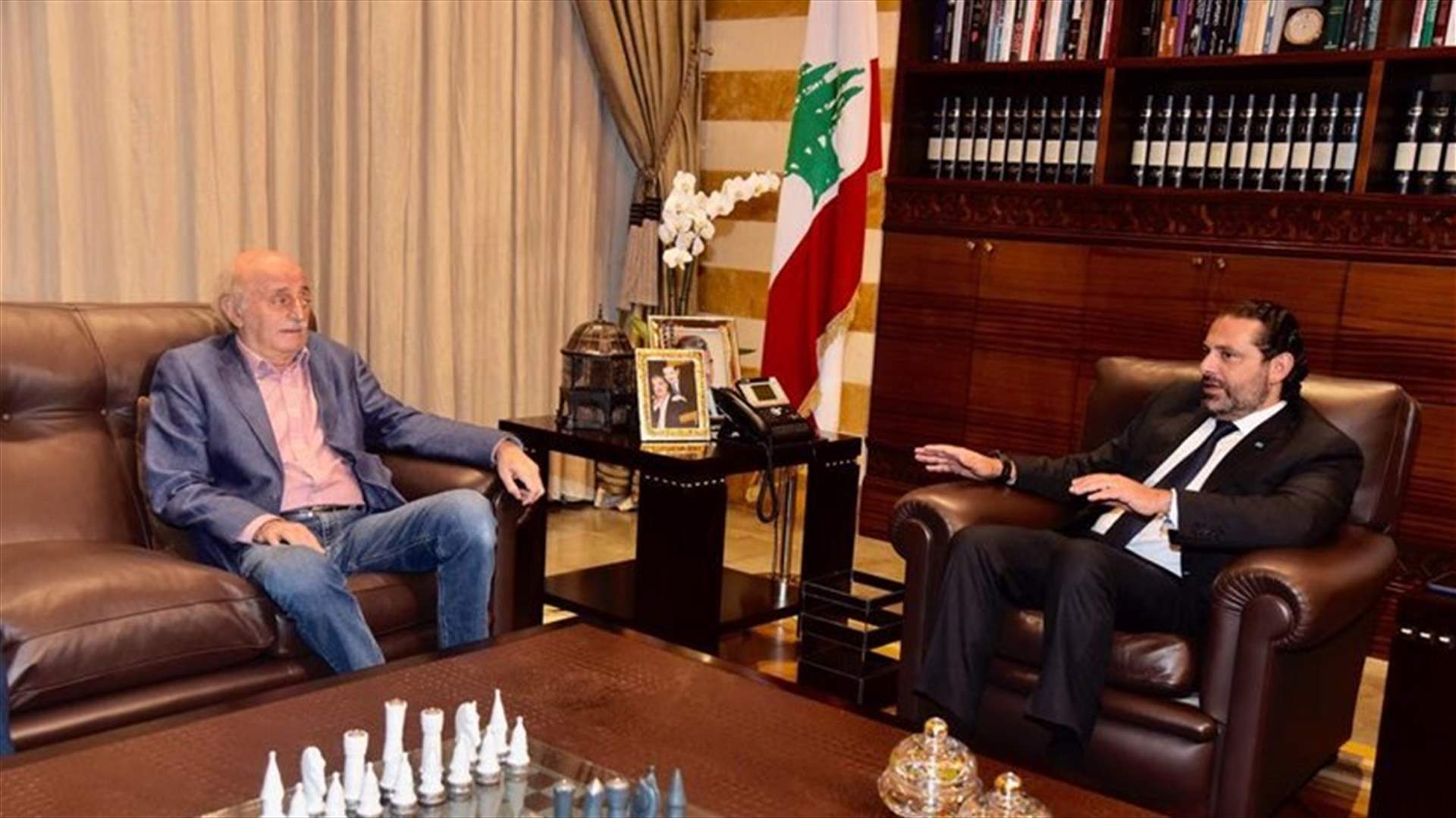 Hariri meets with Jumblatt