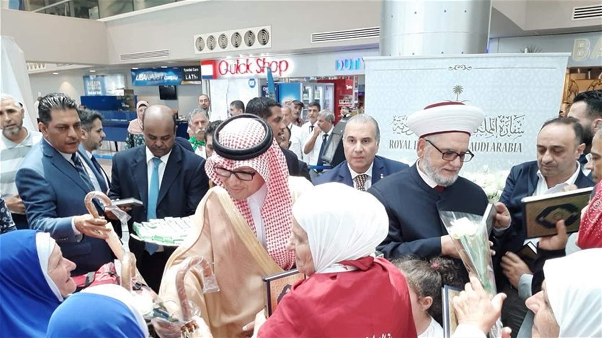 Bukhari from airport: 20 thousand Hajj visas issued so far, including 10 thousand for Lebanese citizens