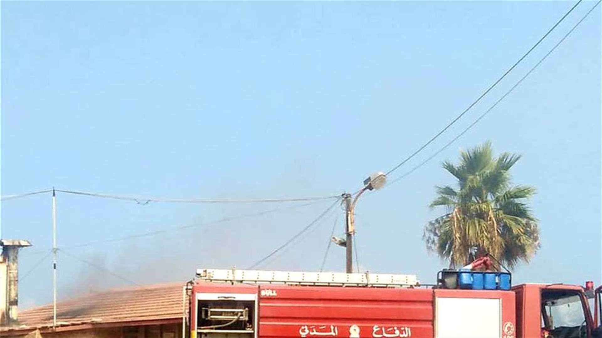 اخماد حريق داخل مطعم في العقيبة