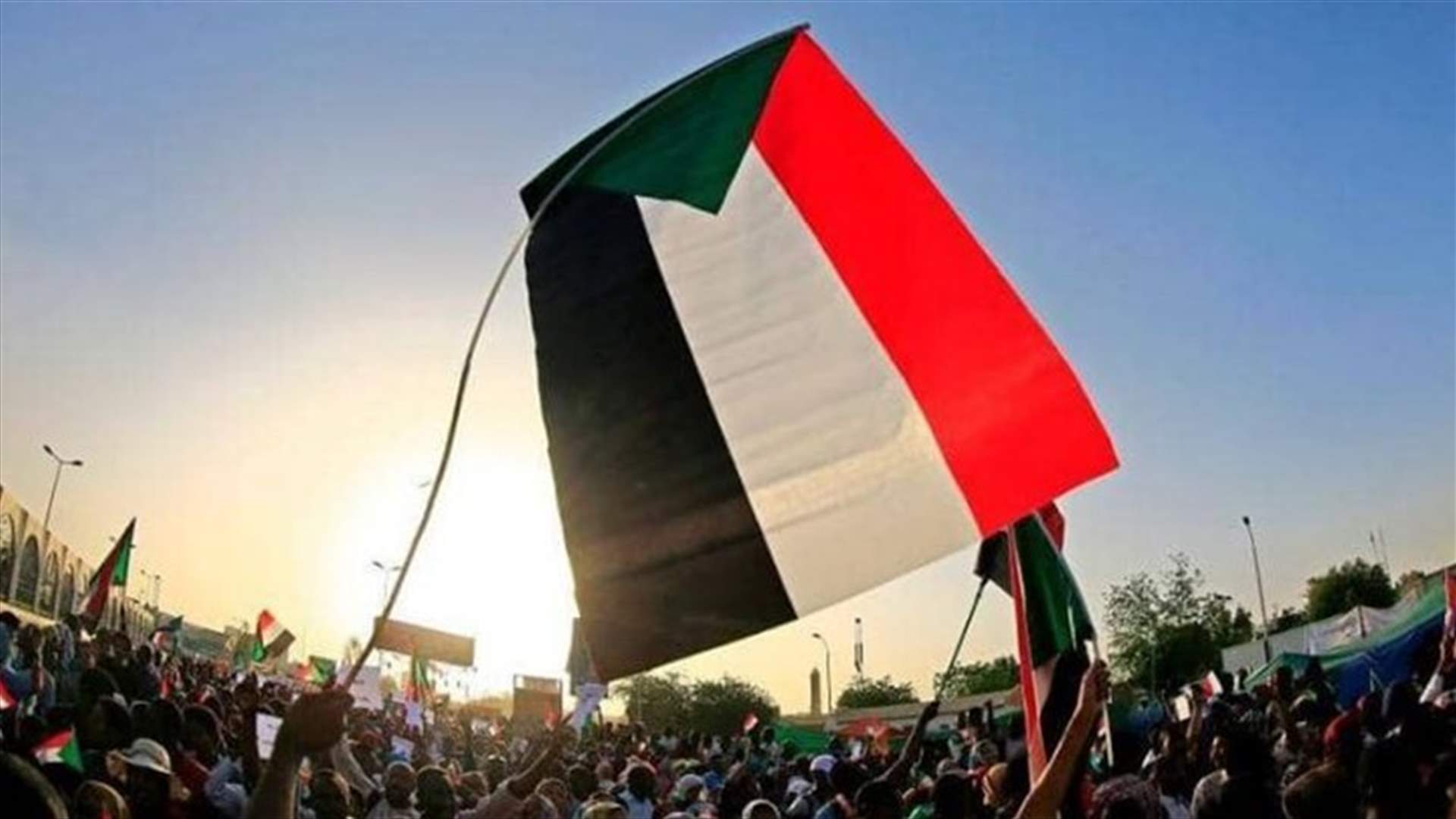 الأطراف السودانية توقع بالأحرف الأولى على الإعلان الدستوري