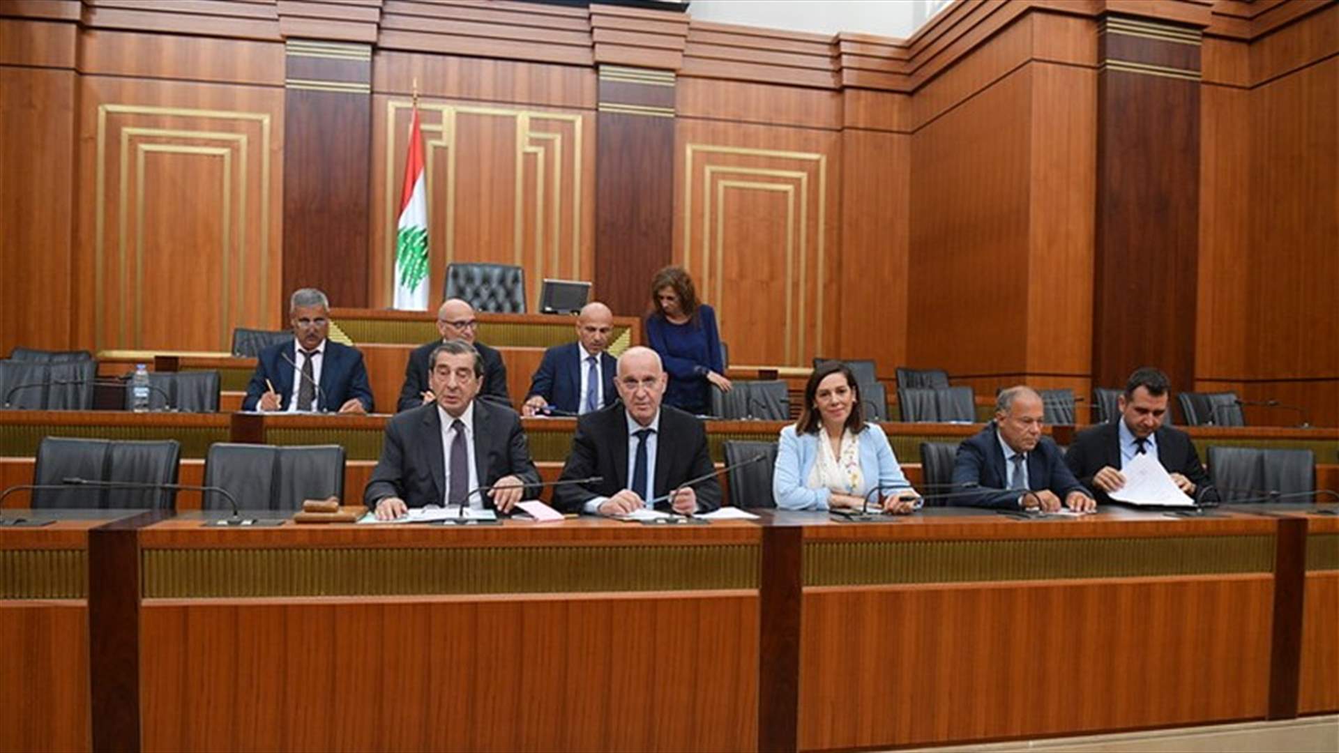 اللجان أجازت للحكومة إنشاء نفق بيروت البقاع...