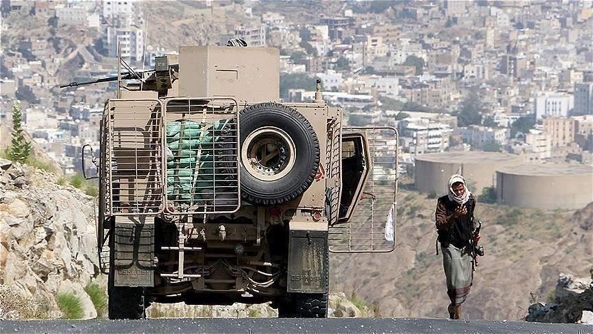 قتيل وجريحان في اشتباكات بمدينة عدن اليمنية