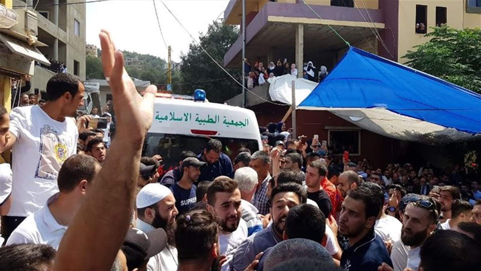 جثمان حسين فشيخ في لبنان تمهيدا للوداع الأخير